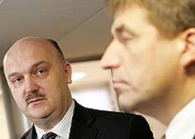 Kampars atzīst budžeta lāpīšanu ar "Latvenergo" peļņu