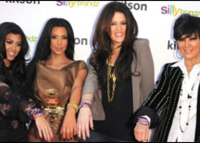 Семейка Кардашьян заработала за прошлый год 65 миллионов долларов