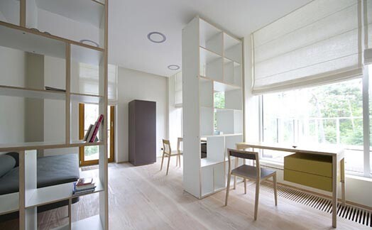 Gada balvas dizainā laureāta Jāņa Rauzas veidotais interjers. Latvijas labāko dizaineru veikumu varam skatīt Dekoratīvās mākslas un dizaina muzejā.