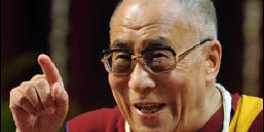 Mūsu politiķu vairīšanās no tikšanās ar Dalailamu ir apkaunojoša gļēvulība