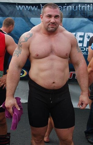 Viens no „Arnold Strongman” dalībniekiem Mareks Leitis.