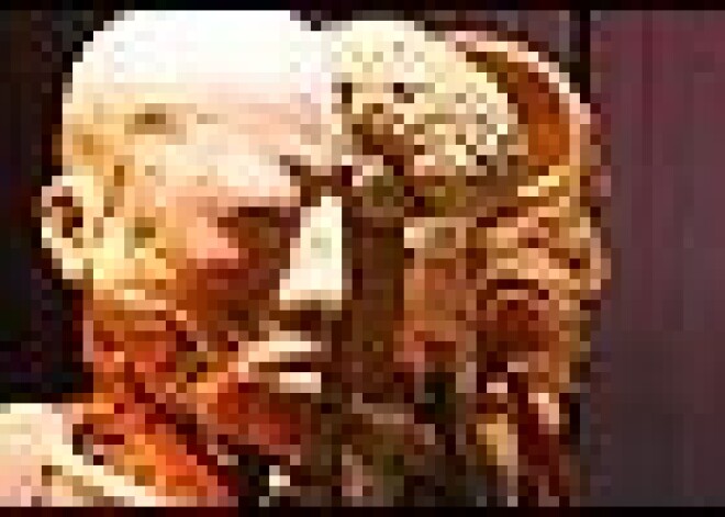 Ārsti ir kritiski pret miroņu šovu Rīgā. Baznīca prasa izrādi pārtraukt