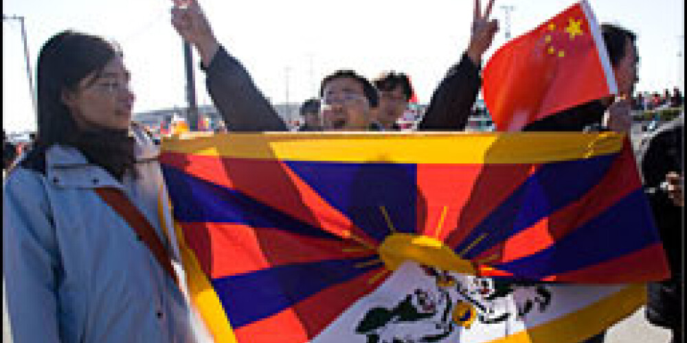 Visā pasaulē piemin Tibetas brīvību. Latvija tikmēr tiekas ar Ķīnas ministru