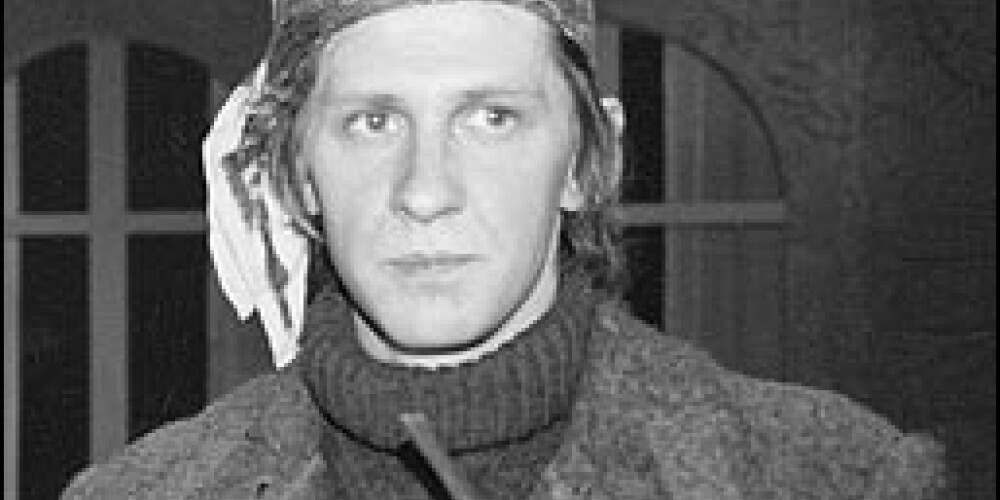 Trūkumā un vientulībā 45 gadu vecumā miris aktieris Juris Rudzītis