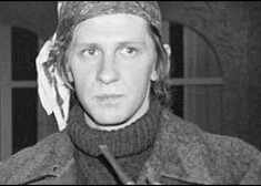 Trūkumā un vientulībā 45 gadu vecumā miris aktieris Juris Rudzītis
