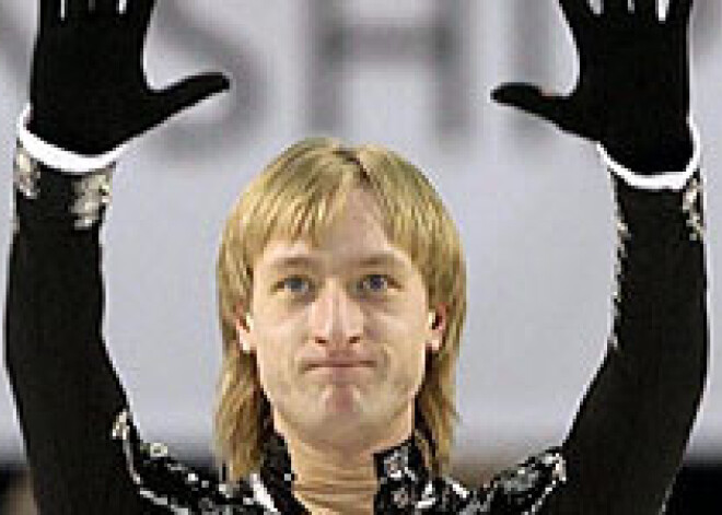 Плющенко готов променять каток на ринг