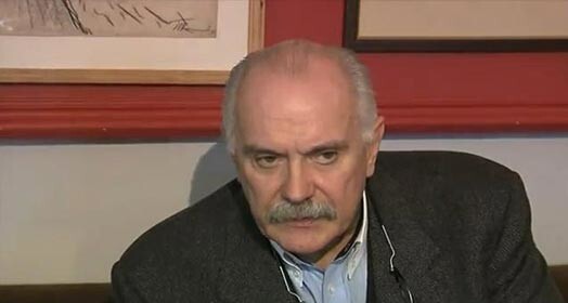 Беседу с журналистом о фильме «Утомленные солнцем. Предстояние» Михалкову удалось взять полностью под свой контроль и превратить в монолог