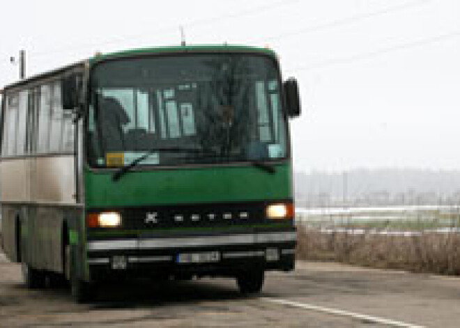 Ievērojami samazinās starppilsētu pasažieru autobusu reisus