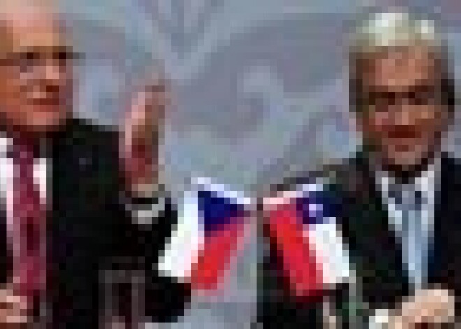 Президент Чехии украл протокольную ручку в Чили