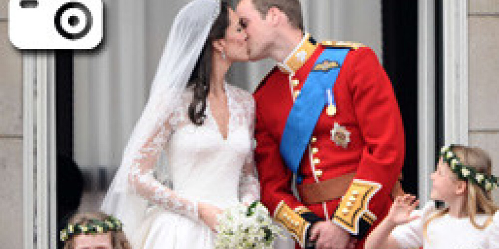 Princis Viljams noskūpsta sievu. FOTO+VIDEO