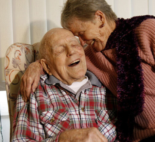 108-летний Клод Стэнли Шуль со своей 80-летней дочерью Анне Пау в июле 2009 года