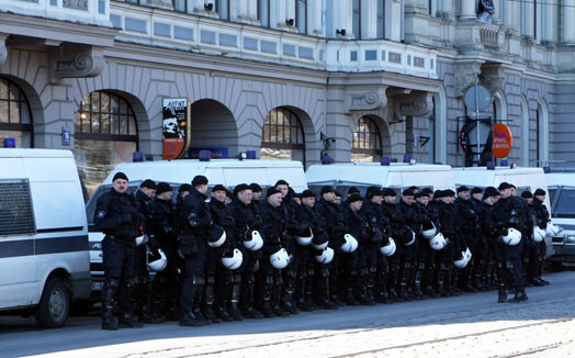 Rīgā policija strādās pastiprinātā režīmā