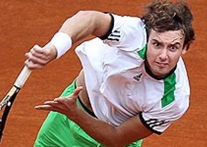 Gulbis pēc veselības likstām atgriežas ar uzvaru