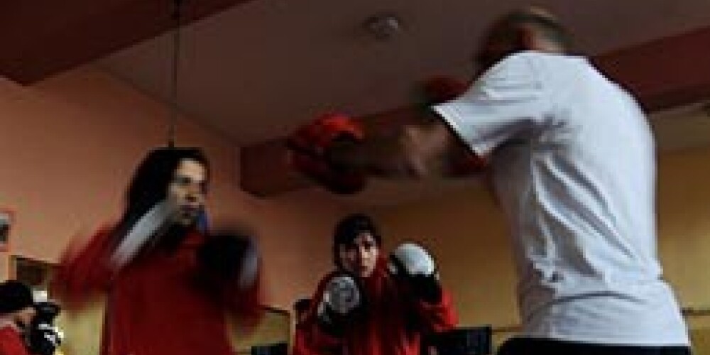 Афганки метят на медали по боксу на Олимпиаде в Лондоне