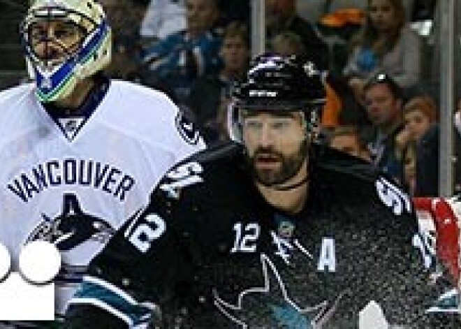 Sanhosē "Sharks" uzvar "savos ūdeņos" un samazina rezultātu sērijā līdz 1:2