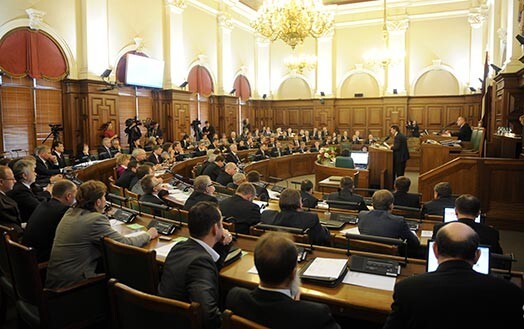 Saeima noraidīja KNAB lūgumu ļaut veikt kratīšanu Aināra Šlesera dzīvesvietā