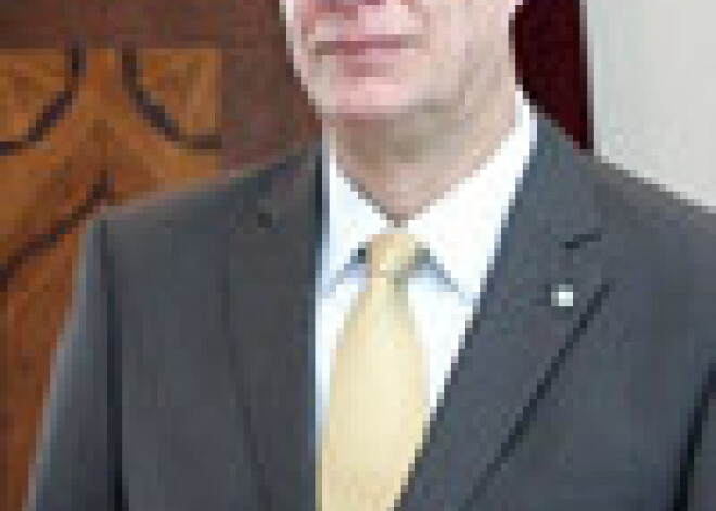 Zatleru gan gāna, gan slavē