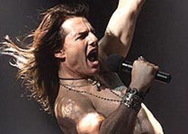 Том Круз стал рок-звездой