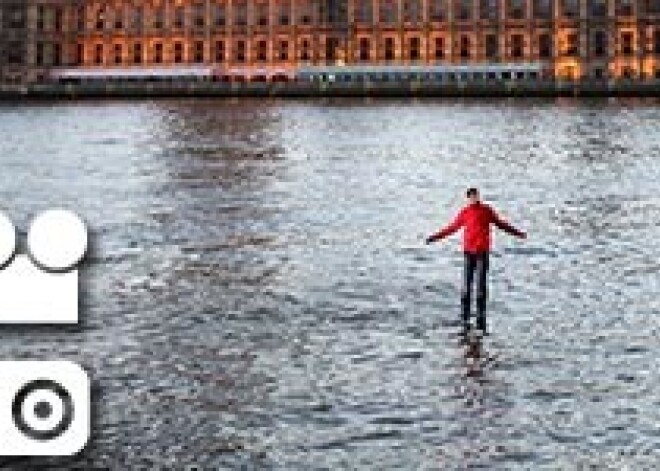 В Лондоне полиция арестовала мужчину, который ходил по воде