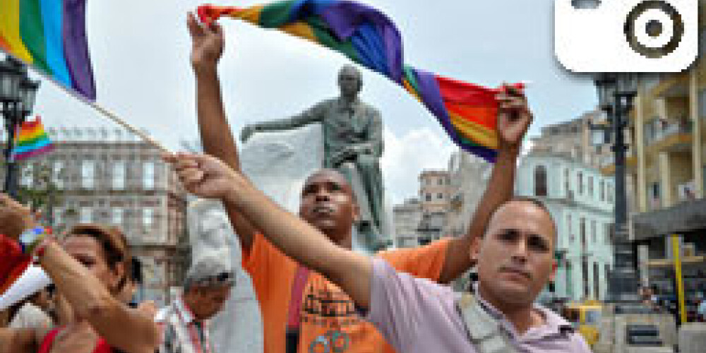 Kubā noticis pirmais geju praids. FOTO