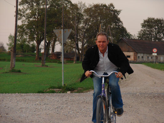 Šosestdien Lauris Reiniks vipirms Vecpilsētas laukumā priecēs jēkabpiliešus, bet pēc tam uzstāsies Valmieras Pilsētas estrādē.