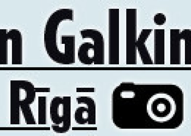 Pugačova un Galkins jau ieradušies Rīgā. FOTO