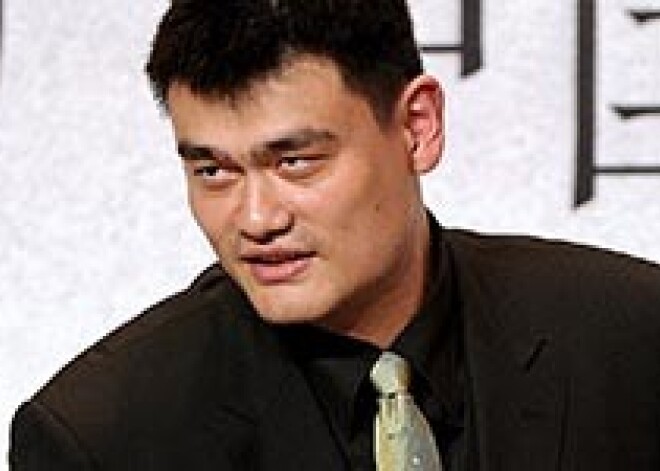 Яо Минь из-за травм прекратил свою карьеру