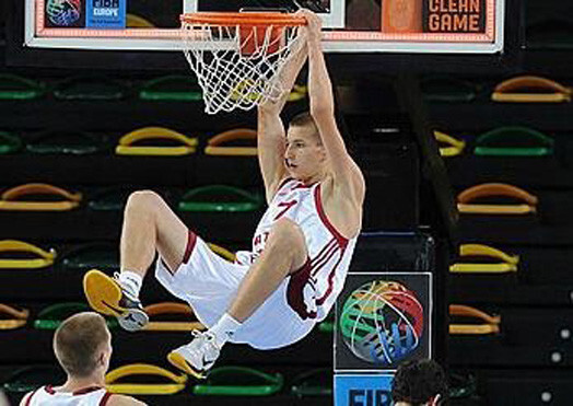 Jācer, ka Artūra Briča iekļaušana vīriešu basketbola izlases kandidātu sarakstā ir saistīta vienīgi ar sportiskajiem sasniegumiem un nākotnes potenciālu.