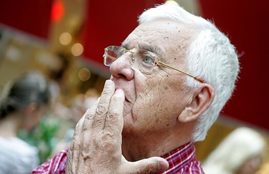 Raimonds Pauls kritizējis Jūrmalas pašvaldību par nespēju attīstīt pilsētu, lai ar tūrismu pelnītu.