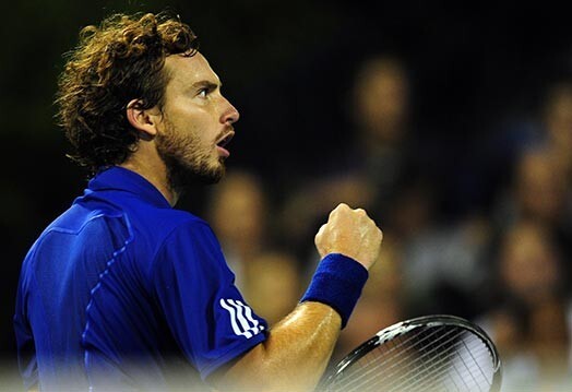 Ernests Gulbis manāmi sāk atgūties no veselības likstām un atgriezties pagājušās sezonas līmenī.