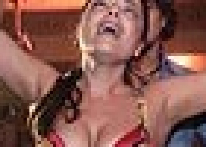 Эротичные танцы Наташи Королевой в Юрмале