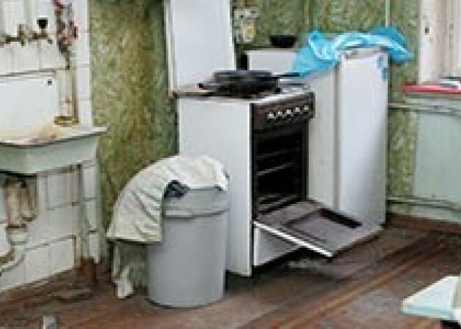 Pašvaldības sāk draudēt apkures parādu nemaksātājiem