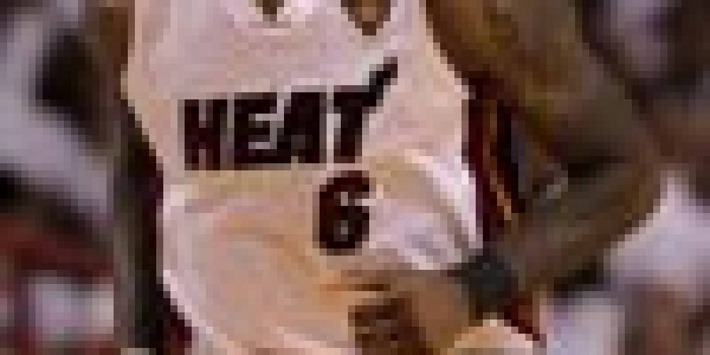 Lebrons Džeimss bez Maiami „Heat” gatavs spēlēt vienīgi ASV izlasē