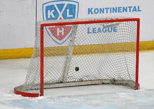 KHL spēlēs vārtu guvumu turpmāk simbolizēs ar zaļu lampiņu aiz vārtiem.