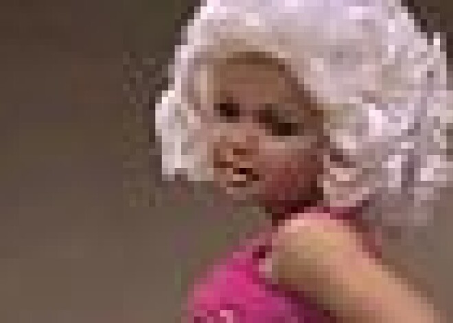 Накладная грудь в 4 года!