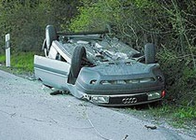 Водитель без прав погубил трех человек