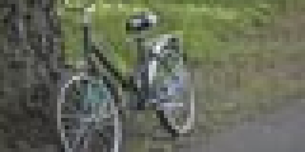 Ugunsdzēsēji kapos glābj velosipēdu; spēlmanis „pārnēsā” laimētavu naudu