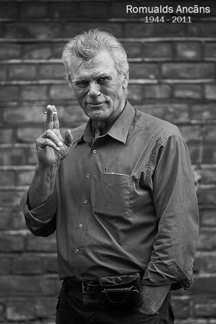 Romualds Ancāns (1944 - 2011).