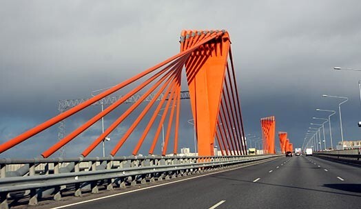 Rīgas domes Satiksmes un transporta lietu komiteja atbalstīja lēmumu lauzt līgumu ar AS "Transport Systems", pārtraucot Dienvidu tilta 3.kārtas būvniecību.