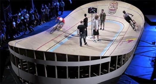 Toms Alsbergs Glāzgovā sasniedzis jaunu pasaules rekordu "Red Bull Mini Drome" sacensībās.