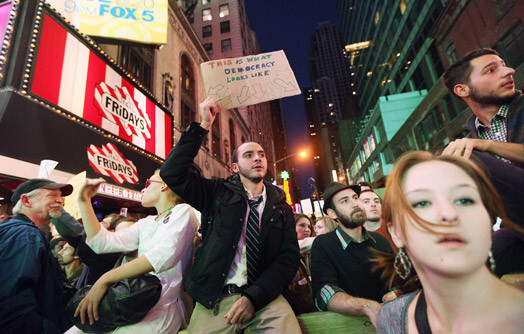 Arestēti vismaz 74 demonstranti.