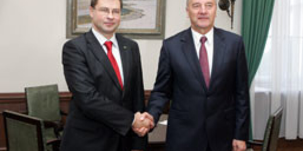 Bērziņš aicina Dombrovski veidot nākamo valdību