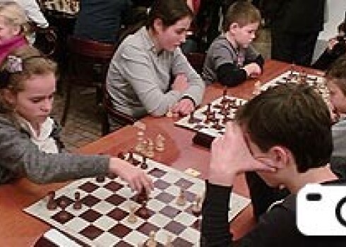 Завершился турнир по шахматам для школьников "Мемориал Михаила Таля"