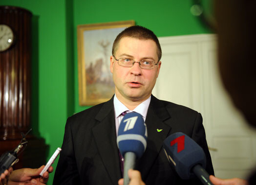 Premjers Valdis Dombrovskis sola, ka Latvijas valdība nopietni pievērsīsies ēnu ekonomikas un ārzonu biznesa apkarošanai.