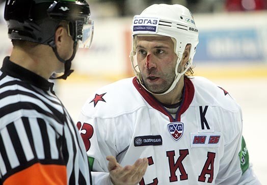 Maksims Sušinskis iepriekšējās KHL sezonās bija viens no Sanktpēterburgas SKA līderiem.