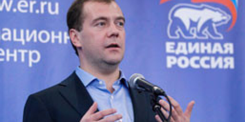 Krievijas prezidenta Medvedeva tvitera kontā parādījies rupjš ieraksts. FOTO