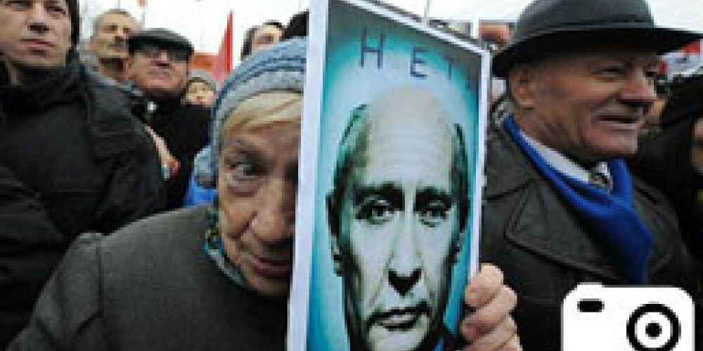 Krievijas opozicionāri Maskavā piesaka mītiņu ar 50 000 dalībnieku