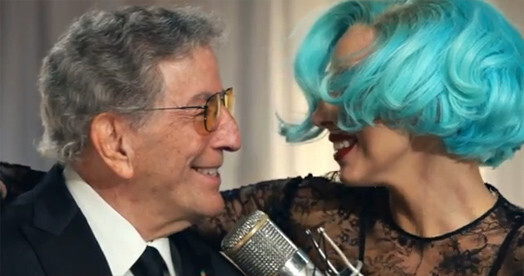 Tonijs Benets un Lady Gaga dziesmas "The Lady is a Tramp" videoklipā.