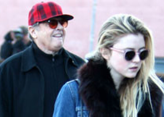 Джек Николсон показал дочь