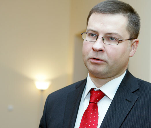 Dombrovskis nosūtījis Solvitas Zvidriņas vēstuli izvērtēšanai KNAB.